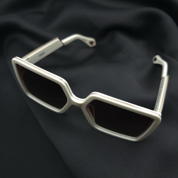 QUAY Australia Almost Ready 1217 Oversized Sunglasses Ivory Brown Polarized - Picture 6 of 15